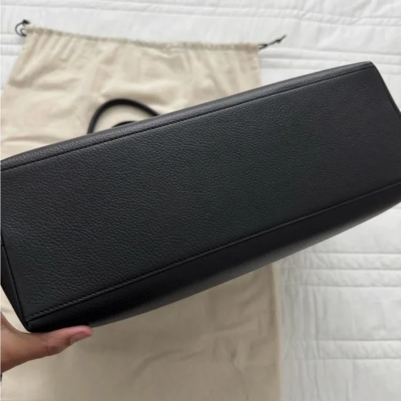 Linjer Black Leather Tote Bag - Picture 4 of 4